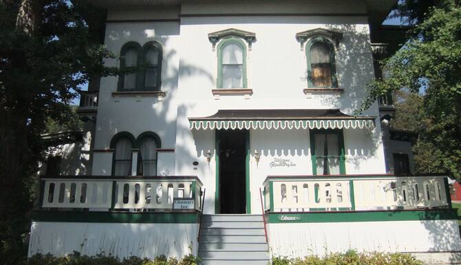 The Glenmary Inn In Binghamton Ny Expedia
