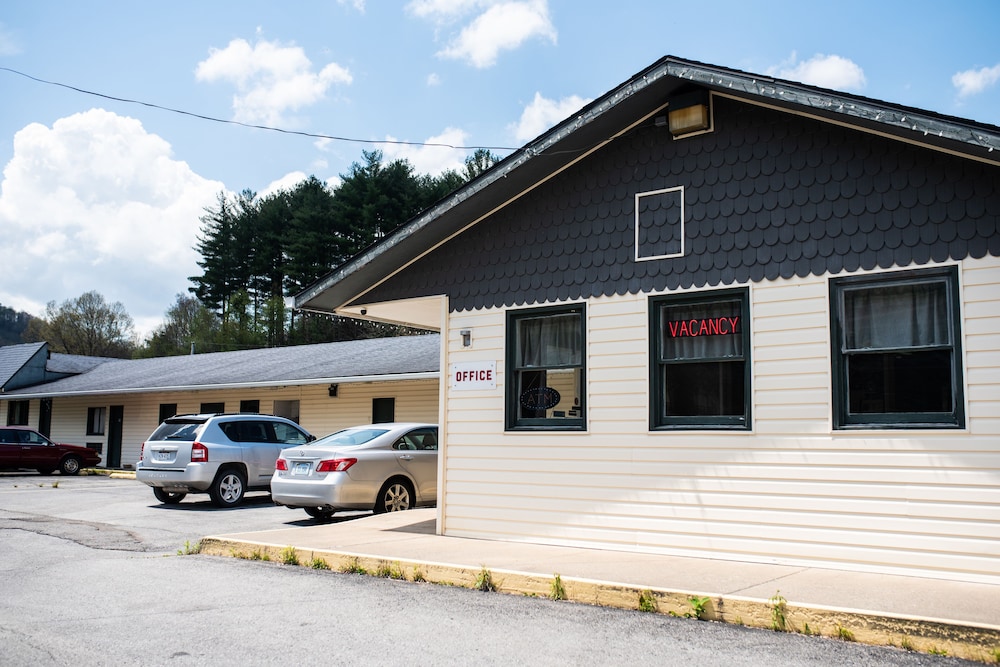 Summers Inn in Summersville Best Rates & Deals on Orbitz