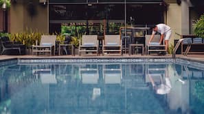 Outdoor pool, pool loungers
