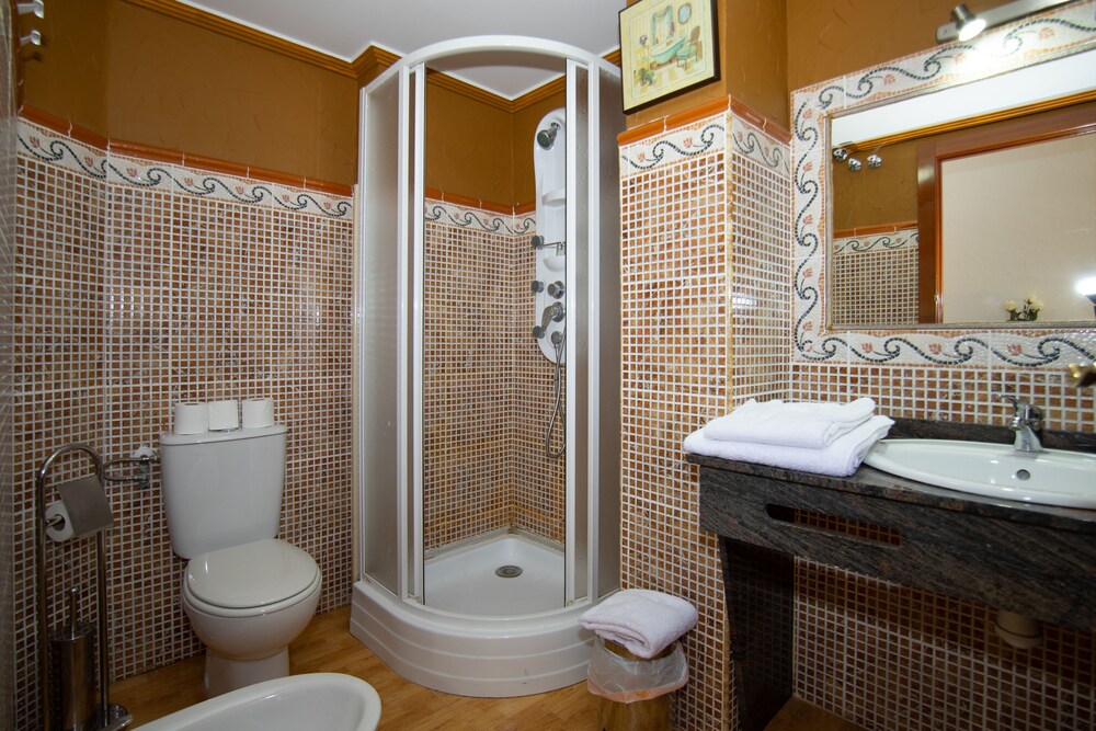 Photo - Unique Hotel Apartments