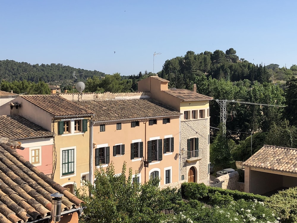 Photo - El Nido de Alaro - Turismo de Interior