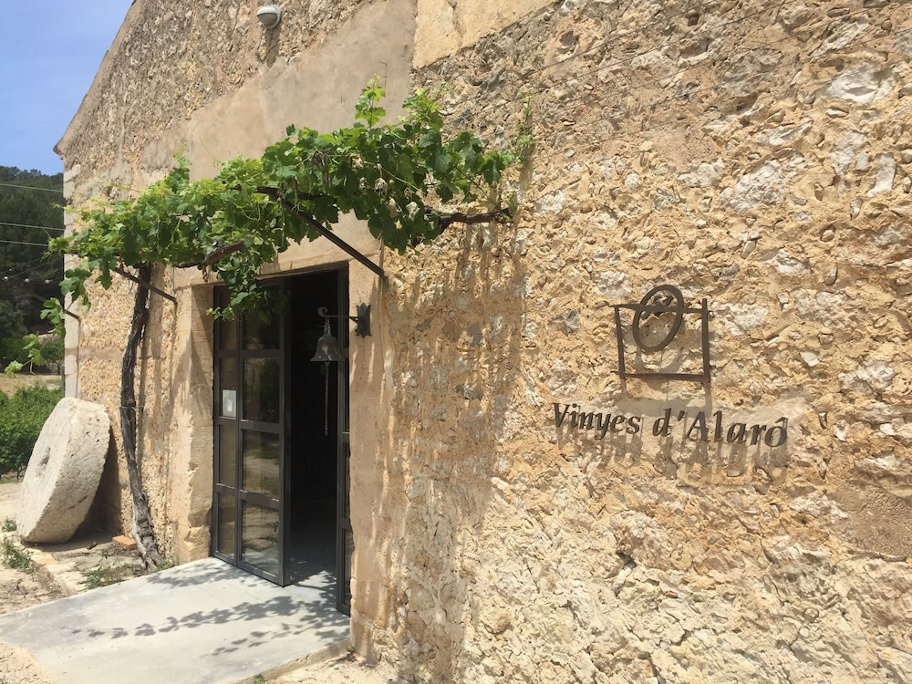 Photo - El Nido de Alaro - Turismo de Interior