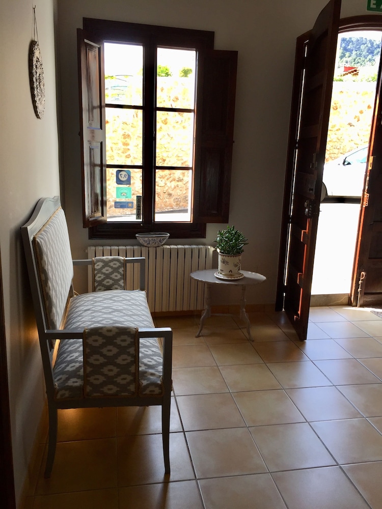 Photo - El Nido de Alaro - Turismo de Interior