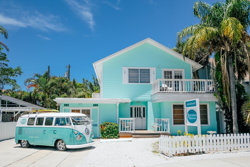 The Village House By Beachside Management In Florida Best Rates Deals On Orbitz