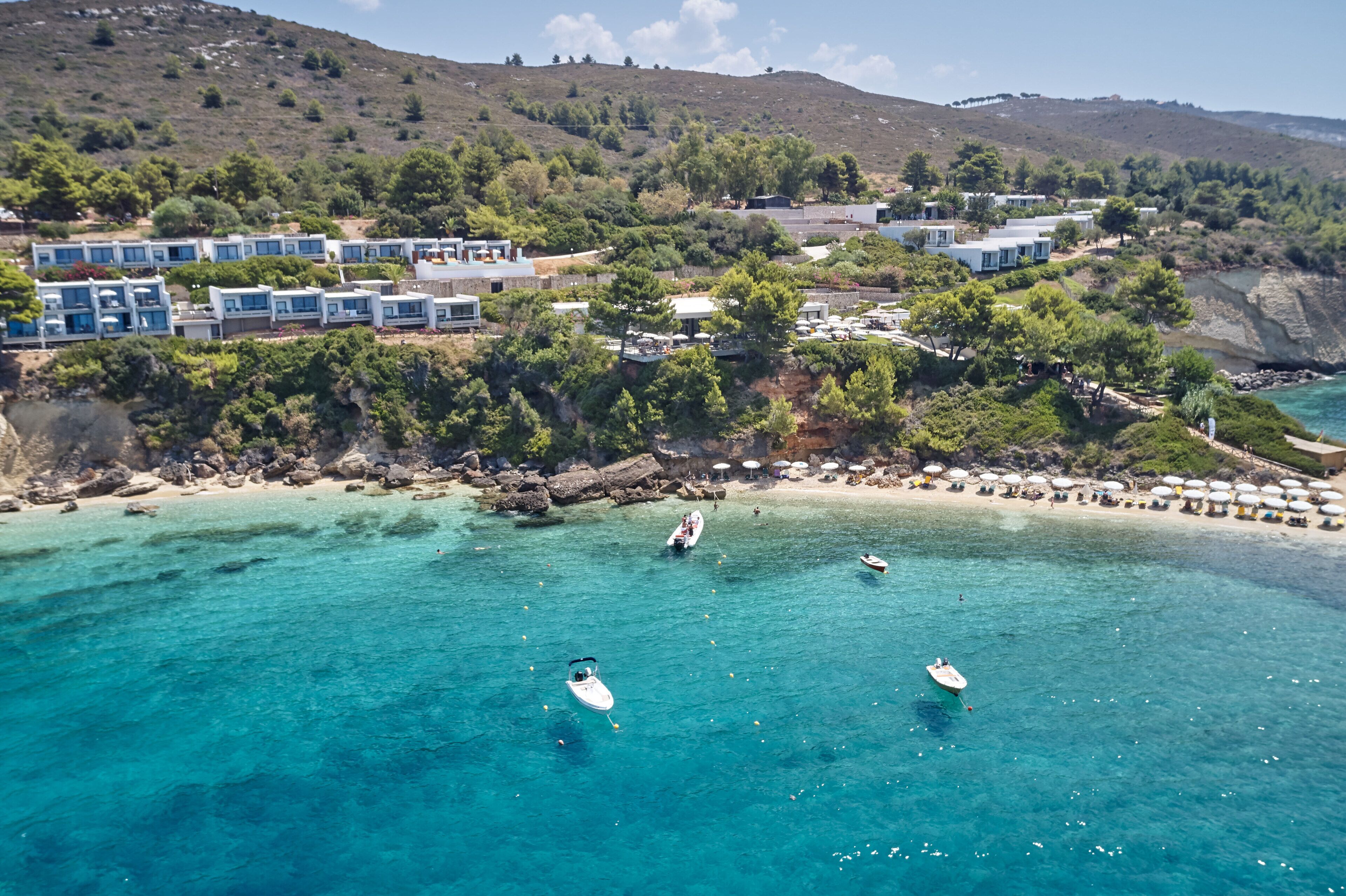 White Rocks Hotel & Bungalows in Lassi, Greece