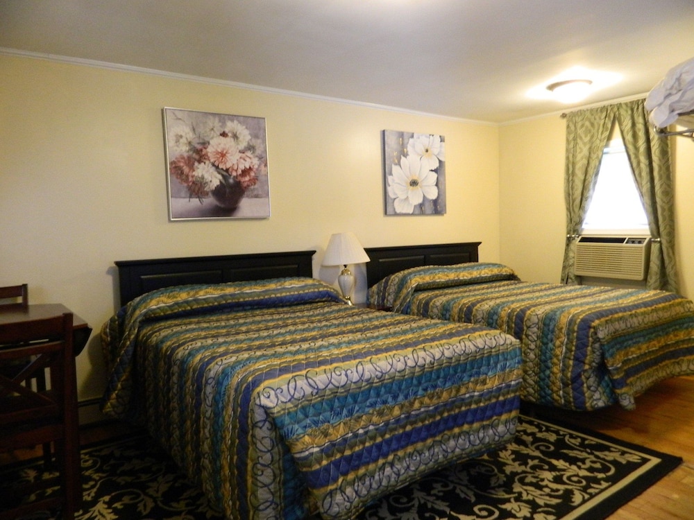 Twin Oaks Motel, Manasquan 69 Room Prices & Reviews Travelocity