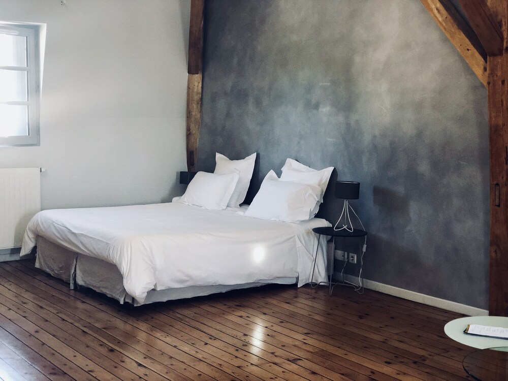 La Fleur de Lys in Langeais Best Rates & Deals on Orbitz