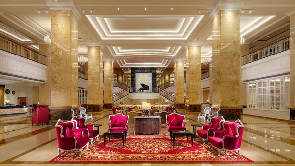 Pemilik Hotel Adi Mulia Medan Pemilik Hotel Adi Mulia Medan