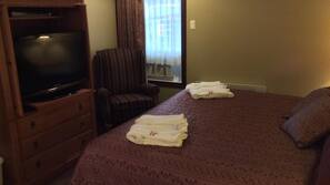 Desk, iron/ironing board, free WiFi
