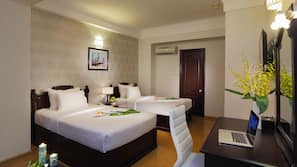Minibar, in-room safe, desk, blackout curtains