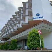 hoteles con piscina en monteria