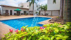 Piscina externa