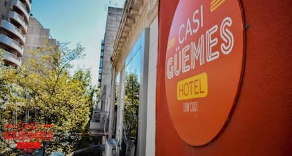 Casi Guemes Hotel