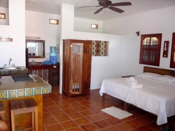 Mayan Beach Garden Inn Reviews Photos Rates Ebookers Com