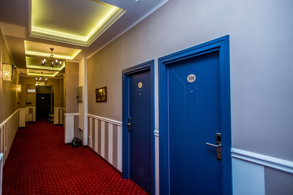 Foto - Five Points Square - City Center