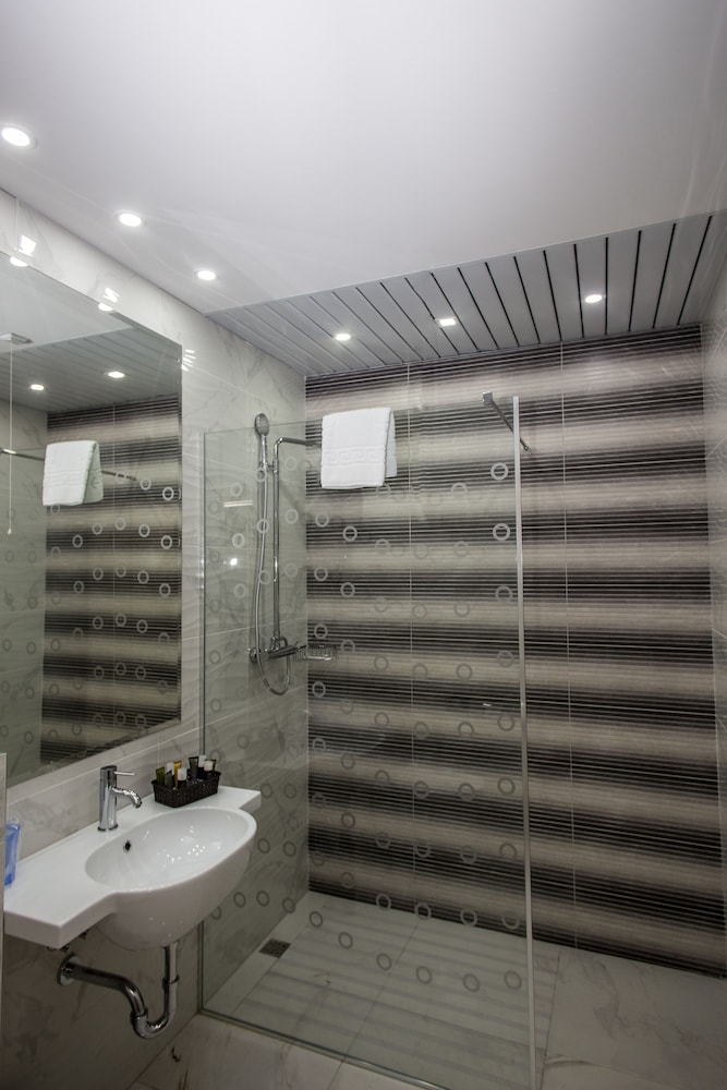 Foto - Five Points Square - City Center