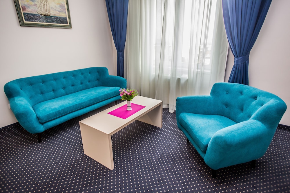 Foto - Five Points Square - City Center