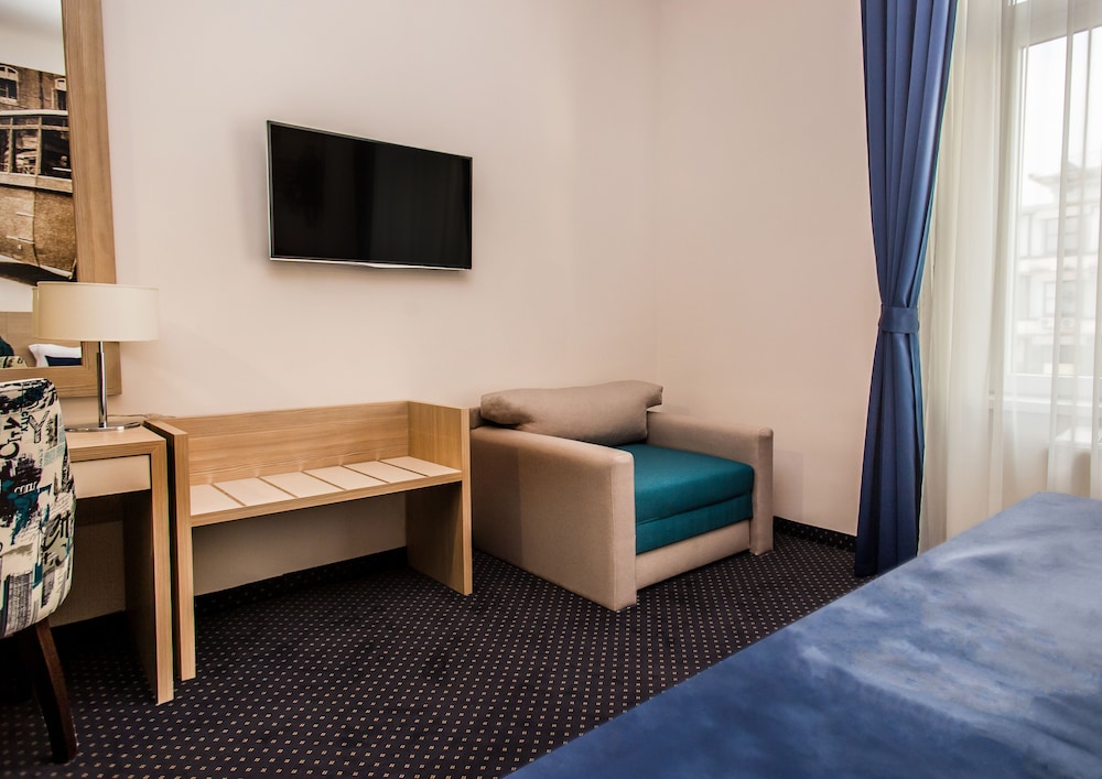 Foto - Five Points Square - City Center