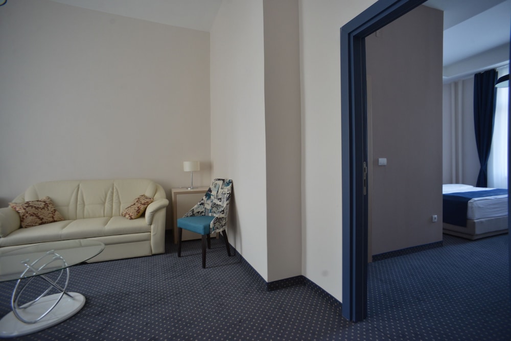 Foto - Five Points Square - City Center