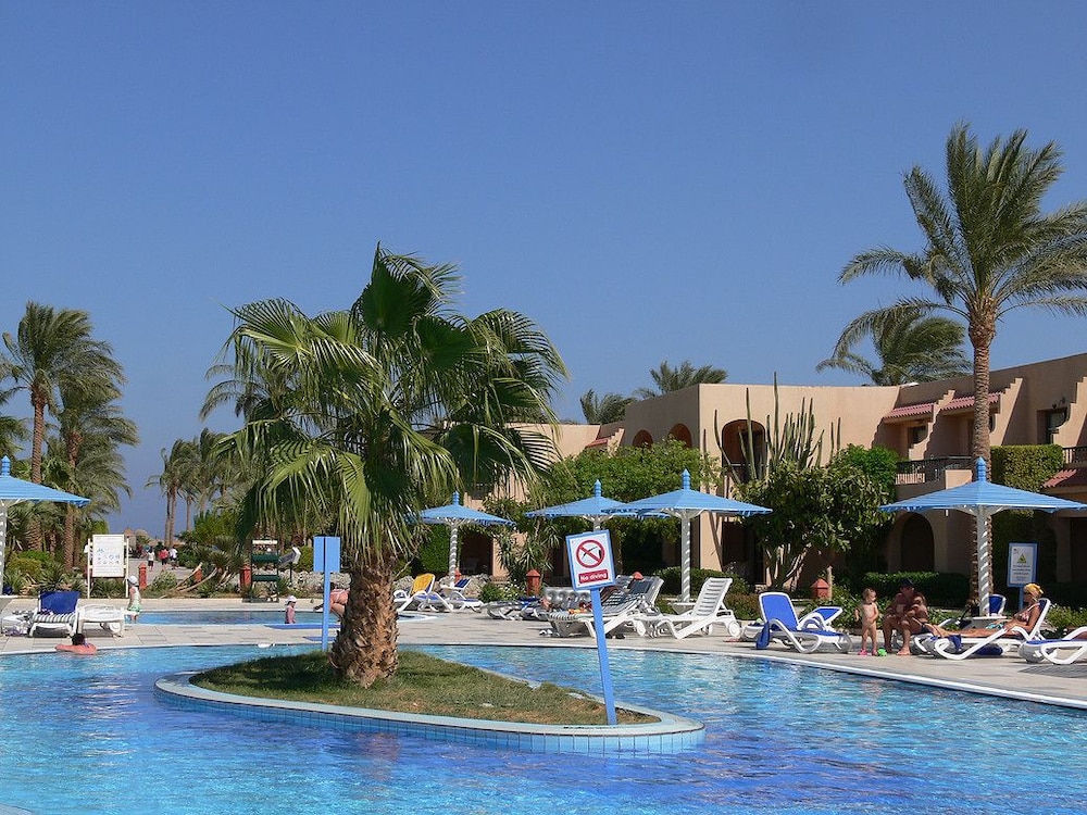 Ali Baba Palace All Inclusive In Hurghada Hotel Rates Reviews On Orbitz