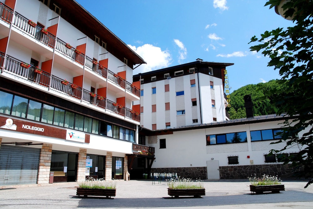 Hotel A San Valentino Brentonico Hotel A San Valentino Brentonico