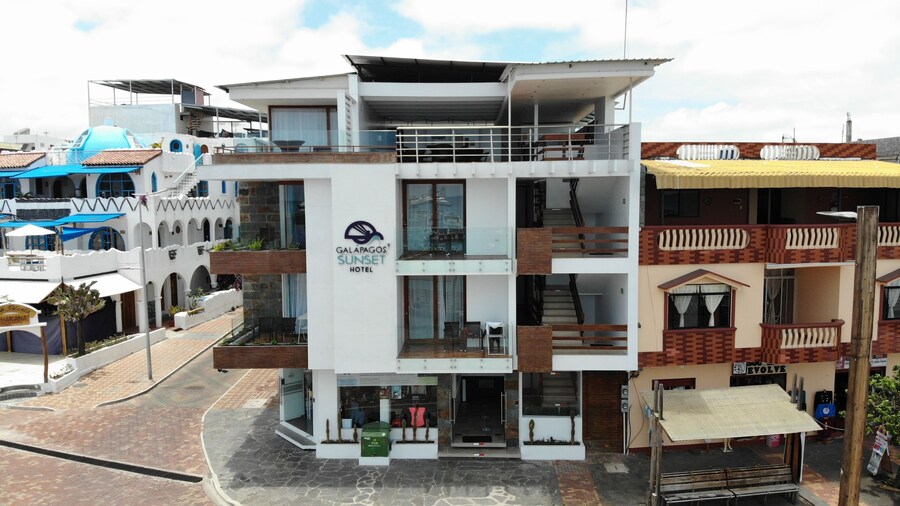 GALAPAGOS SUNSET HOTEL