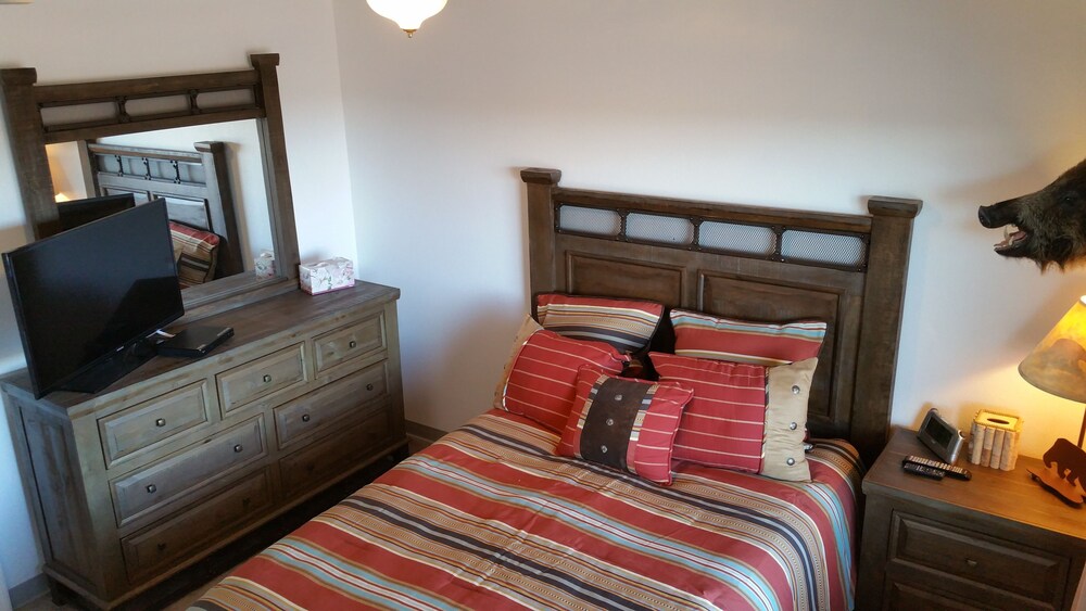 Alaska's Gold Creek Lodge Deals & Reviews (King Salmon, USA) Wotif