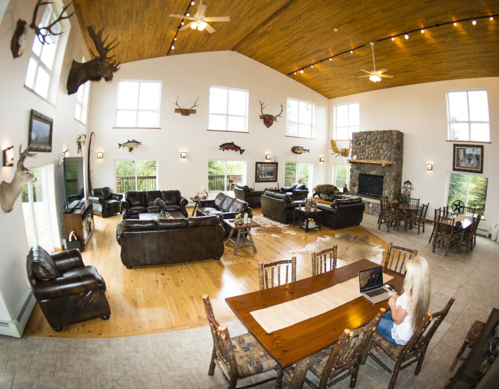 Alaska's Gold Creek Lodge Deals & Reviews (King Salmon, USA) Wotif