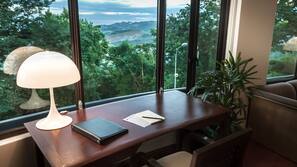 In-room business centre