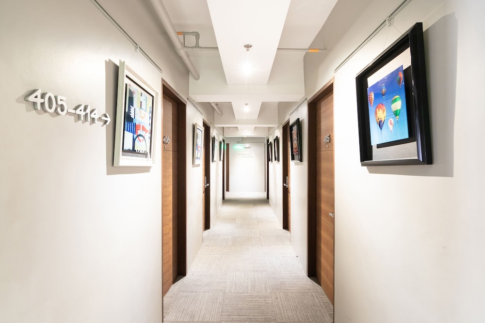 Photo - Solace Hotel