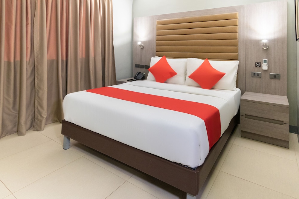 Photo - Solace Hotel