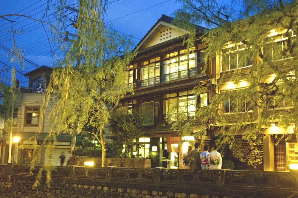 Kobayashiya Toyooka 2019 Hotel Prices Expediacouk - 
