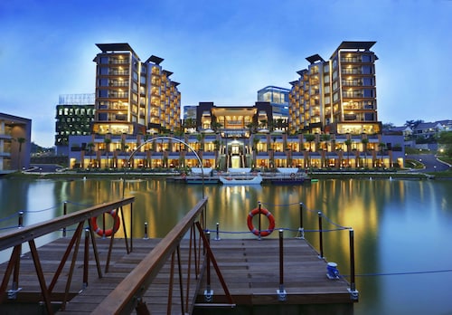 Hotels Near Taman Budaya Sentul Sentul City Find Cheap 12