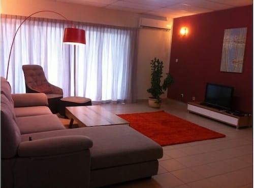 Serviced Apartments Brunei Au 55 Holiday Wotif Apartment Hotels In Brunei Legallery Suites Hotel Nsa 151