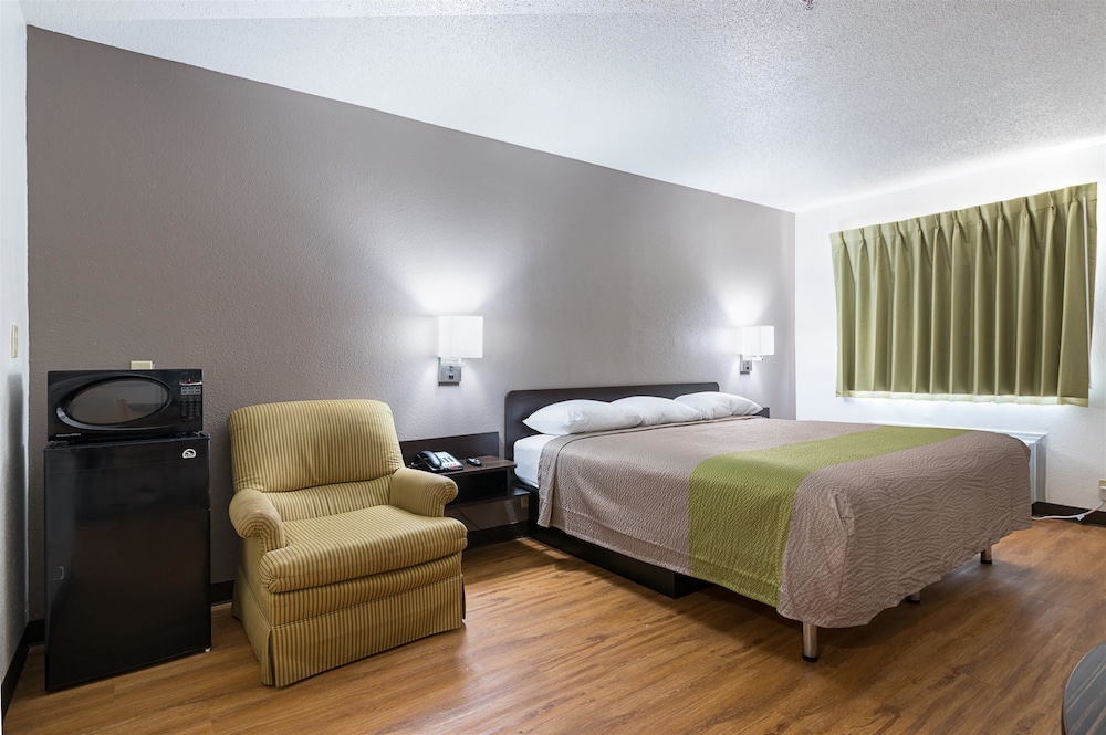 Motel 6 New Iberia, LA in New Iberia Best Rates & Deals on Orbitz