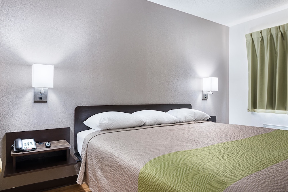 Motel 6 New Iberia, LA in New Iberia Best Rates & Deals on Orbitz