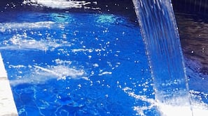 Seasonal outdoor pool, sun loungers
