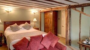 Premium bedding, in-room safe, iron/ironing board, rollaway beds