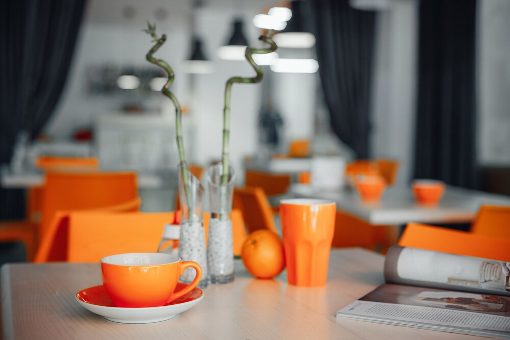 Оранж отель Оранж отель