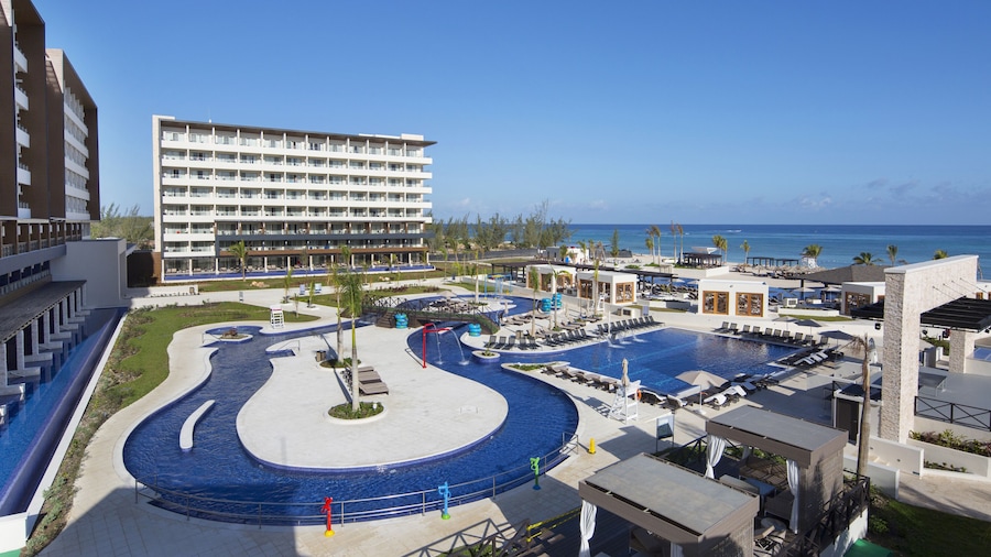 Royalton Blue Waters Resort & Spa - All Inclusive