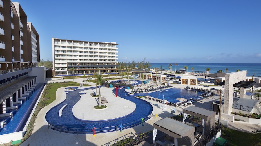 Royalton Blue Waters Resort & Spa - All Inclusive