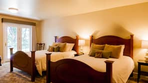 Egyptian cotton sheets, iron/ironing board, free WiFi