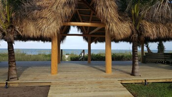 Gulf Shores Beach Resort