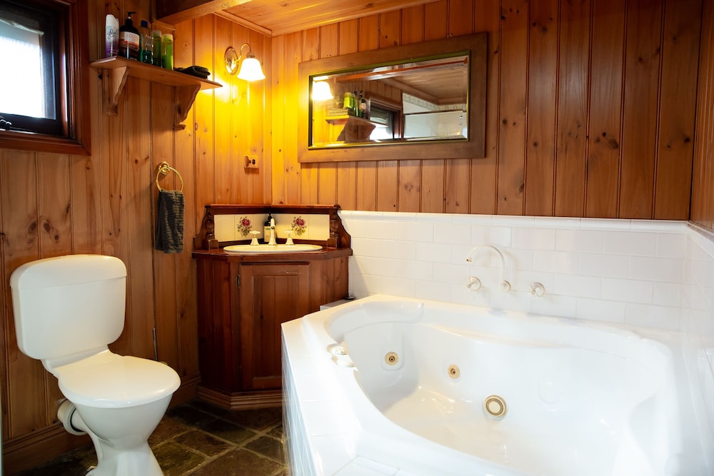 Bathroom, Vivere Retreat