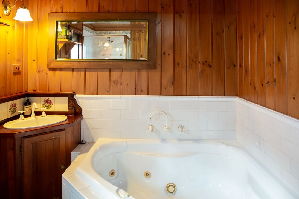 Bathroom, Vivere Retreat