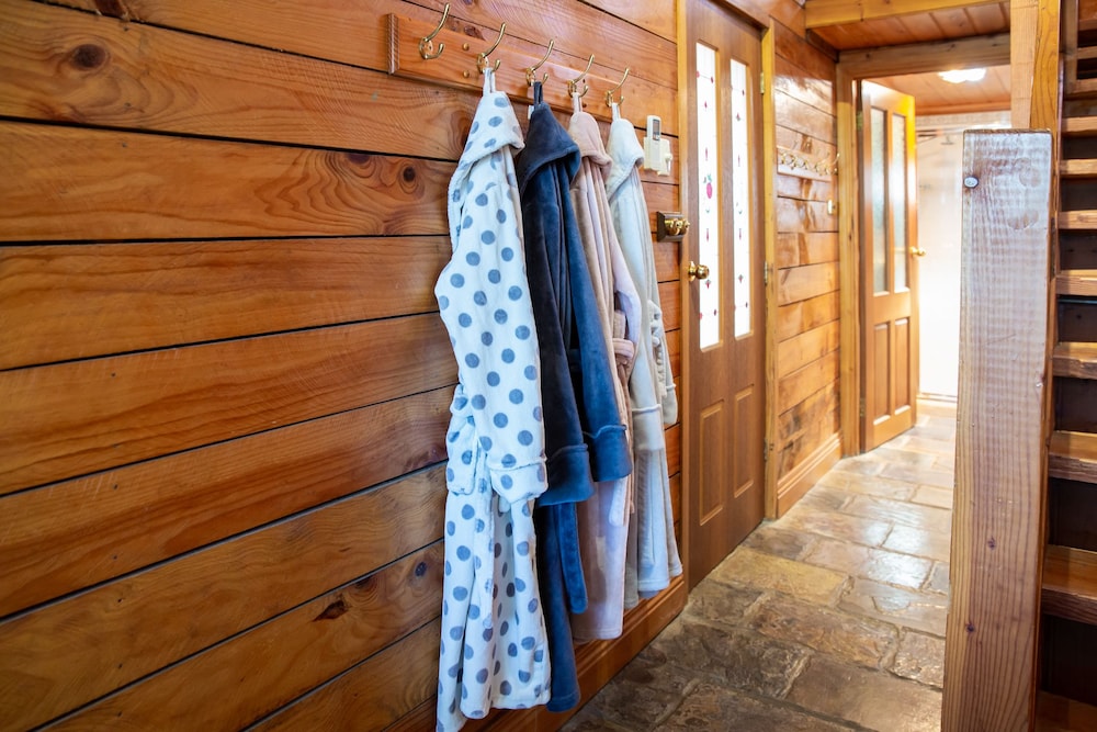 Bathroom, Vivere Retreat