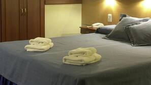 Caja fuerte y ropa de cama