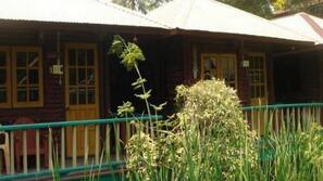 โต๊ะทำงาน, บริการ WiFi ฟรี