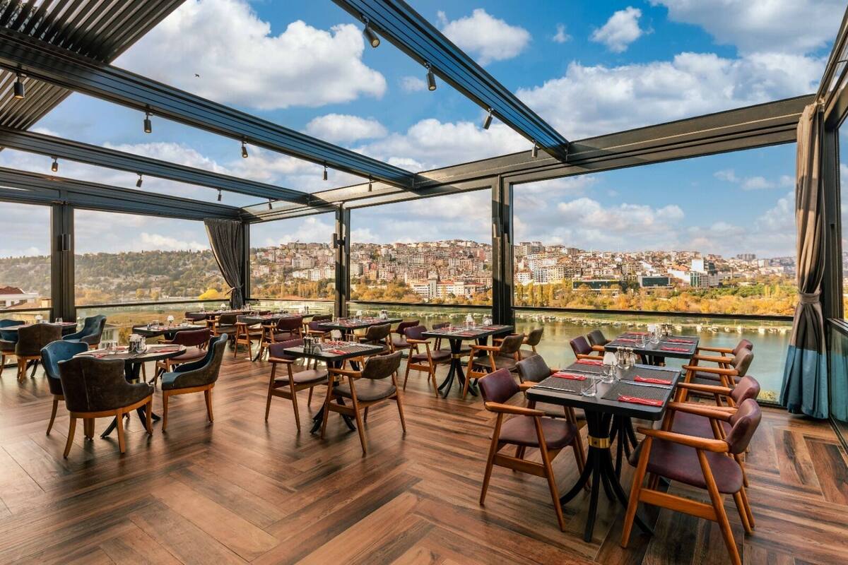 Ramada By Wyndham Istanbul Golden Horn In Istanbul Expedia