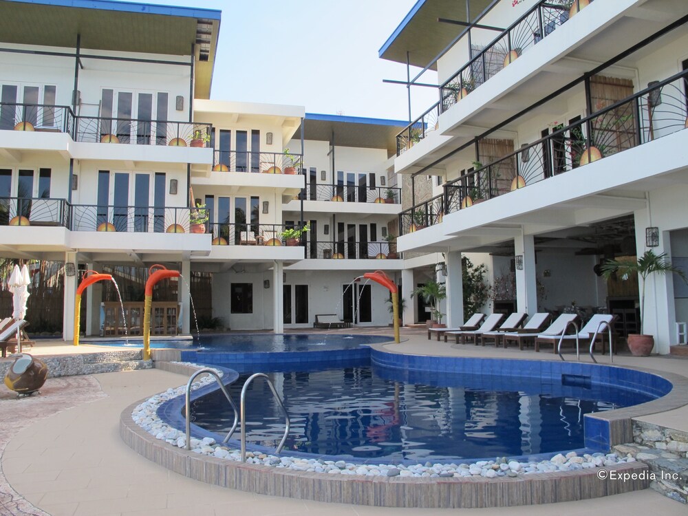Sunset At Aninuan Beach Resort Reviews Photos Rates Ebookers